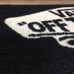 vans off the wall floor mat